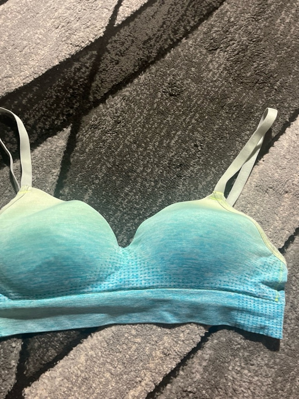 No Boundaries Aqua-to-Teal Ombre Seamless Bralette